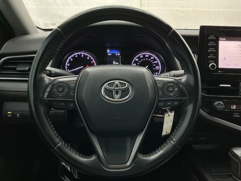 Used 2021 Toyota Camry SE FWD image 31