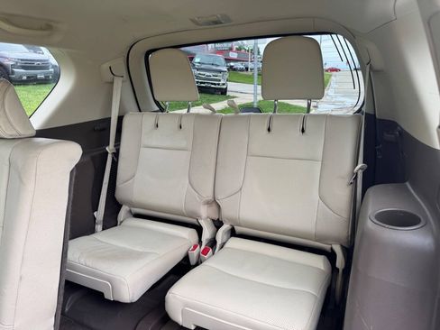 Used 2016 Lexus GX 460 w/ Premium Package AWD/4WD image 13