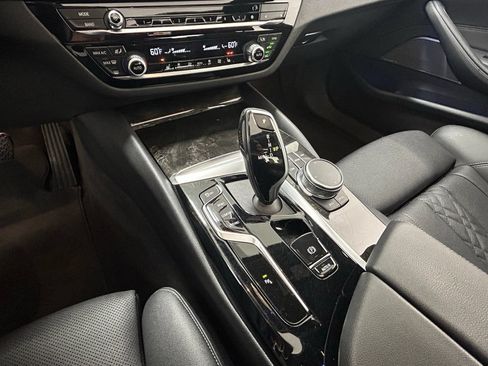 Used 2023 BMW 540i xDrive w/ Premium Package AWD/4WD image 22