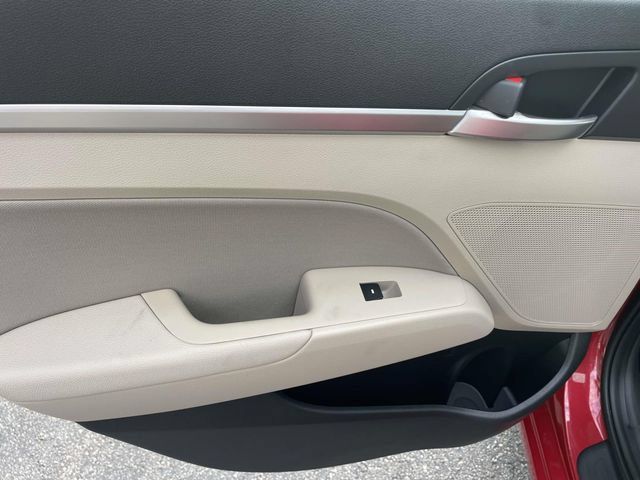 Used 2019 Hyundai Elantra Value Edition FWD image 14