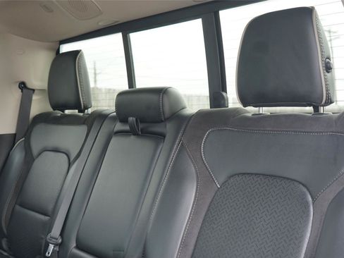 Used 2022 RAM 1500 Laramie RWD image 24
