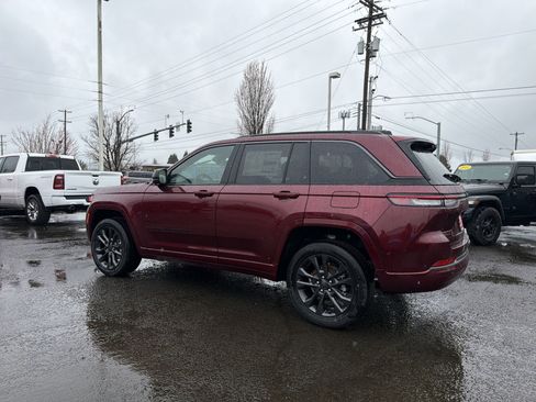 New 2026 Jeep Grand Cherokee Limited Reserve image 3