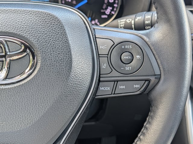 Used 2022 Toyota RAV4 SE AWD/4WD image 22