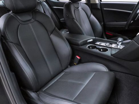 Certified 2026 Genesis G70 2.5T AWD/4WD image 14