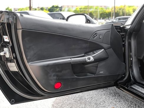 Used 2007 Chevrolet Corvette Z06 w/ Preferred Equipment Group image 38