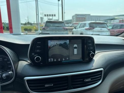 Used 2021 Hyundai Tucson Limited AWD/4WD image 26