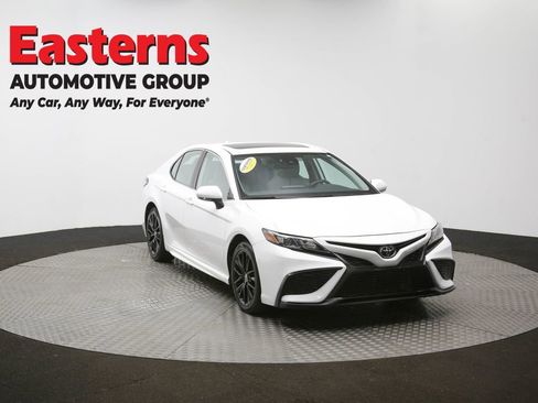 Used 2024 Toyota Camry SE w/ Cold Weather Package image 50