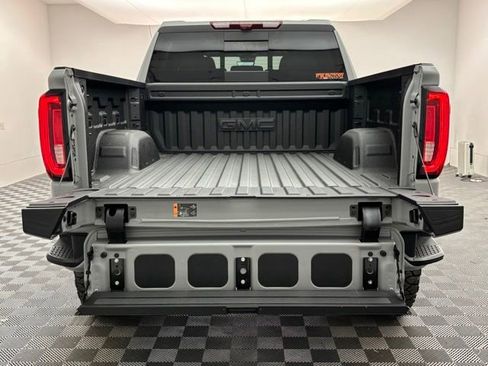 New 2026 GMC Sierra 1500 AT4 w/ AT4 Premium Package AWD/4WD image 11