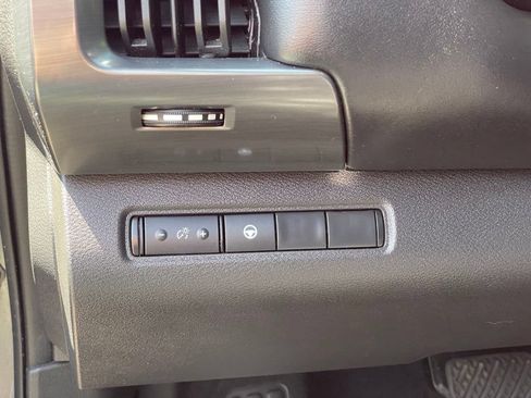Certified 2024 Nissan Pathfinder Rock Creek AWD/4WD image 19