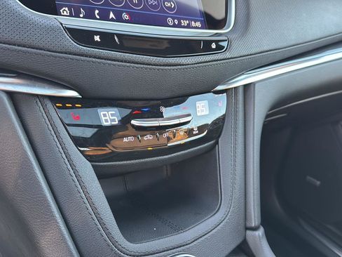 Used 2025 Cadillac XT5 Premium Luxury image 22