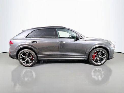 New 2026 Audi RS Q8 performance image 8