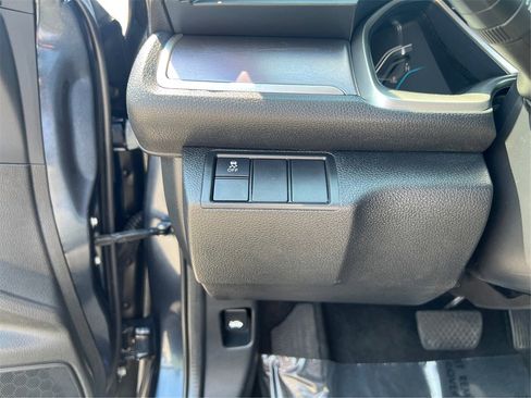 Used 2017 Honda Civic EX-L image 19
