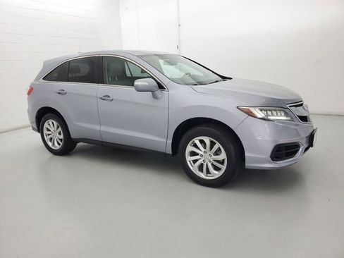 Used 2016 Acura RDX AWD w/ Technology Package image 4