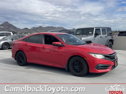 Used 2018 Honda Civic EX image 1