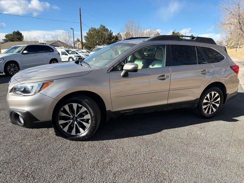 Used 2016 Subaru Outback 2.5i Limited image 3