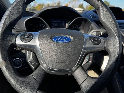 Used 2014 Ford Escape SE image 24