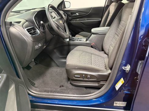 Used 2023 Chevrolet Equinox LT image 57