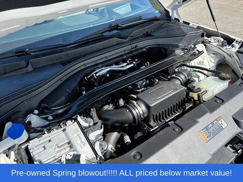 Used 2025 Lincoln Aviator Reserve AWD/4WD image 10