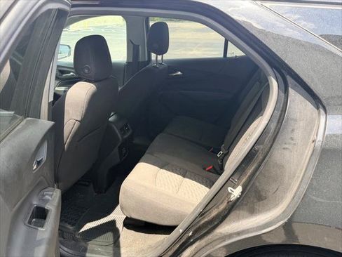Used 2019 Chevrolet Equinox LT FWD image 18