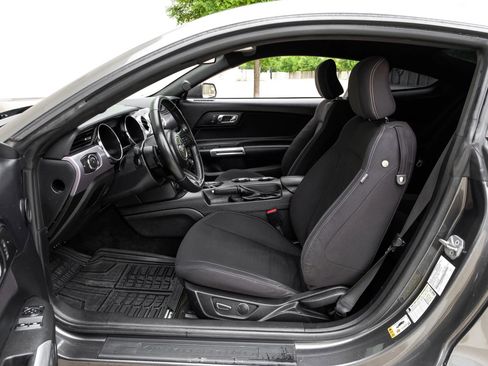 Used 2017 Ford Mustang GT w/ Black Accent Package image 3