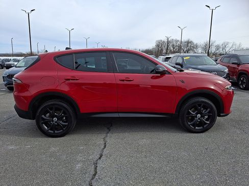 Used 2024 Dodge Hornet GT w/ GT Blacktop Package image 7