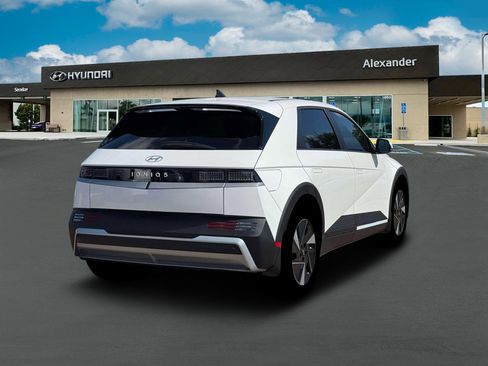 New 2026 Hyundai Ioniq 5 SEL image 7