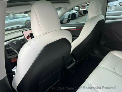 Used 2021 Tesla Model 3 Long Range image 17