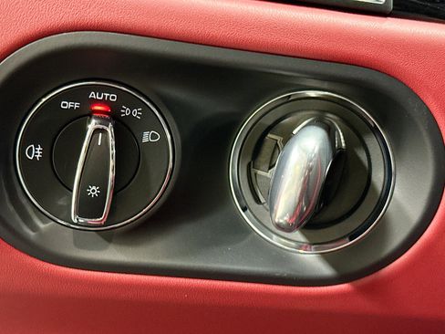 Certified 2026 Porsche Macan S AWD/4WD image 35