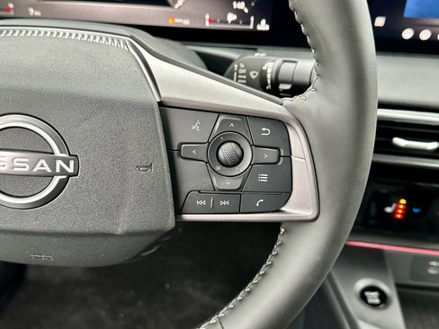 New 2026 Nissan Sentra SV FWD image 28