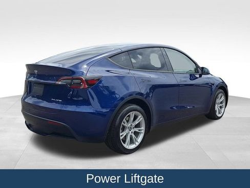 Used 2023 Tesla Model Y Long Range AWD/4WD image 7