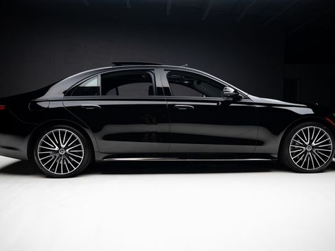 Used 2023 Mercedes-Benz S 500 4MATIC image 36
