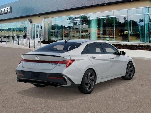 New 2026 Hyundai Elantra Sport image 4