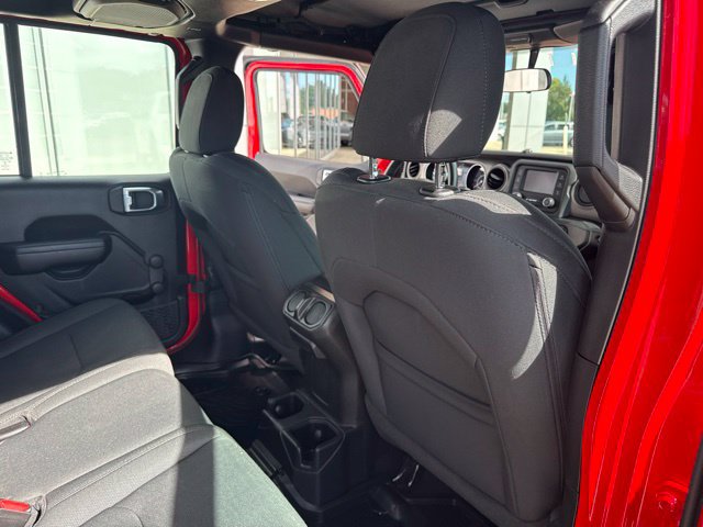 Used 2021 Jeep Gladiator Sport AWD/4WD image 28