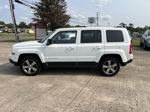 Used 2016 Jeep Patriot High Altitude image 19