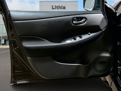 Used 2022 Nissan Leaf S Plus image 28