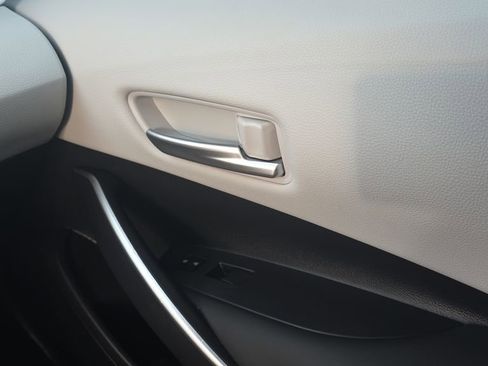 Used 2024 Toyota Corolla SE FWD image 13