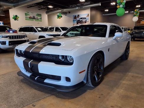 Used 2022 Dodge Challenger SRT Hellcat w/ Plus Package image 3