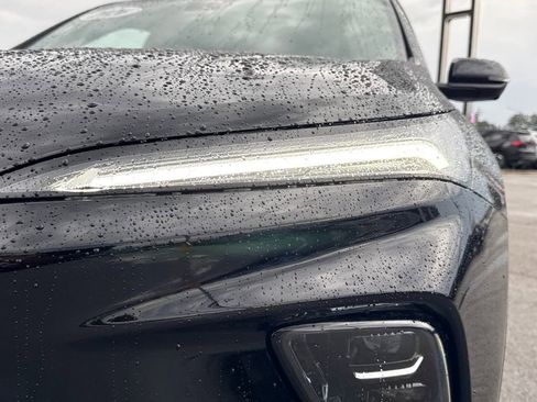 New 2026 Buick Enclave Preferred w/ Power Package image 9