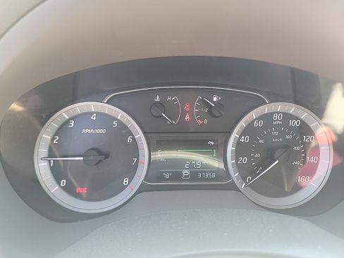 Used 2013 Nissan Sentra FE+ SV FWD image 11