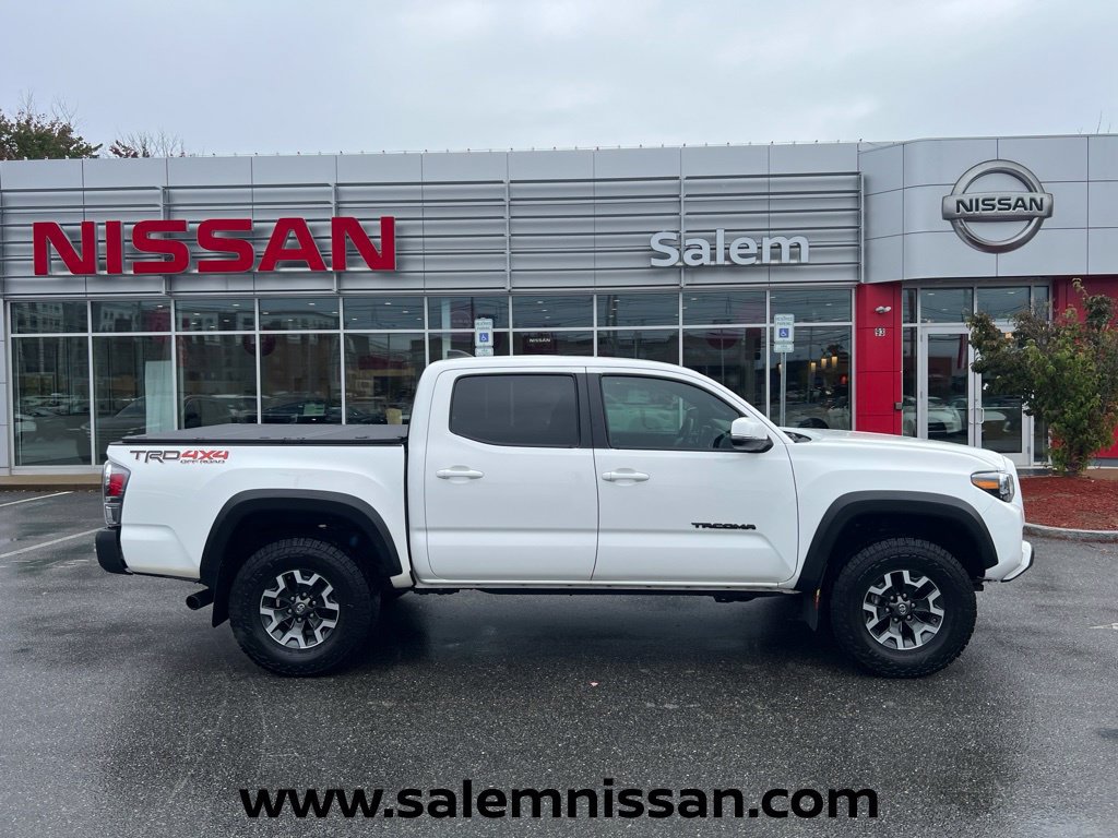 Used 2023 Toyota Tacoma TRD Off-Road AWD/4WD image 8