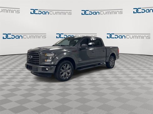 Used 2016 Ford F150 XLT w/ Equipment Group 302A Luxury image 4
