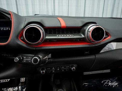 Used 2019 Ferrari 812 Superfast RWD image 28
