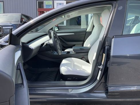 Used 2022 Tesla Model 3 Long Range image 14