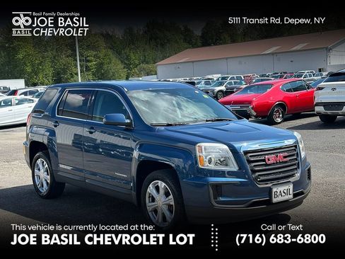 Used 2017 GMC Terrain SLE AWD/4WD image 1