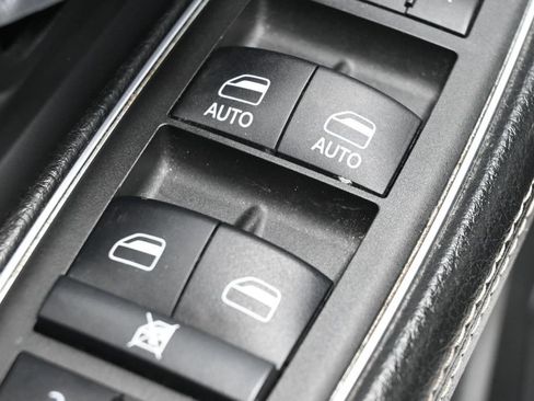 Used 2022 RAM 3500 Laramie AWD/4WD image 15
