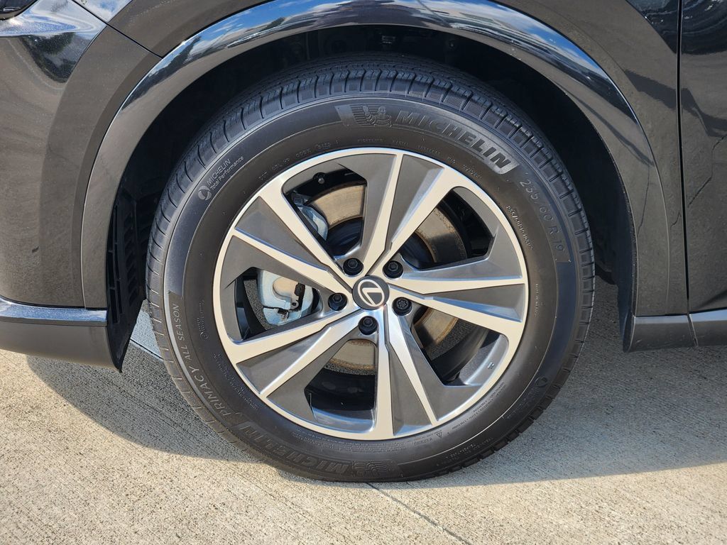 Certified 2026 Lexus RX 350 Premium w/ Convenience Package FWD image 10