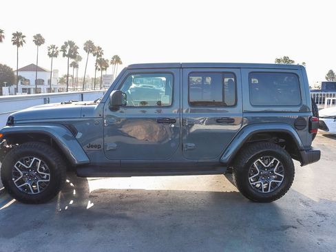 New 2026 Jeep Wrangler Unlimited Sahara AWD/4WD image 14
