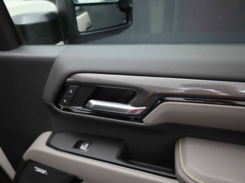 New 2026 Chevrolet Silverado 2500 ZR2 AWD/4WD image 37