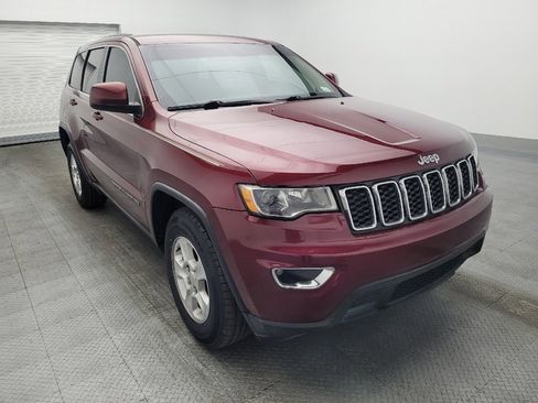 Used 2017 Jeep Grand Cherokee Laredo image 13