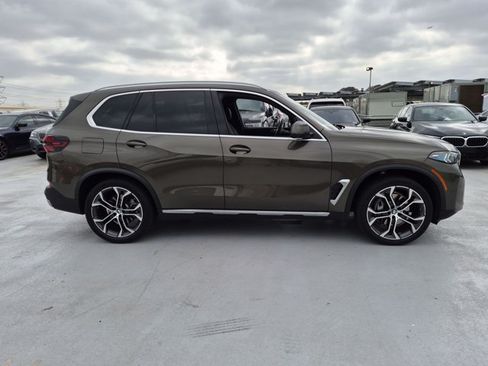 Used 2025 BMW X5 sDrive40i RWD image 4